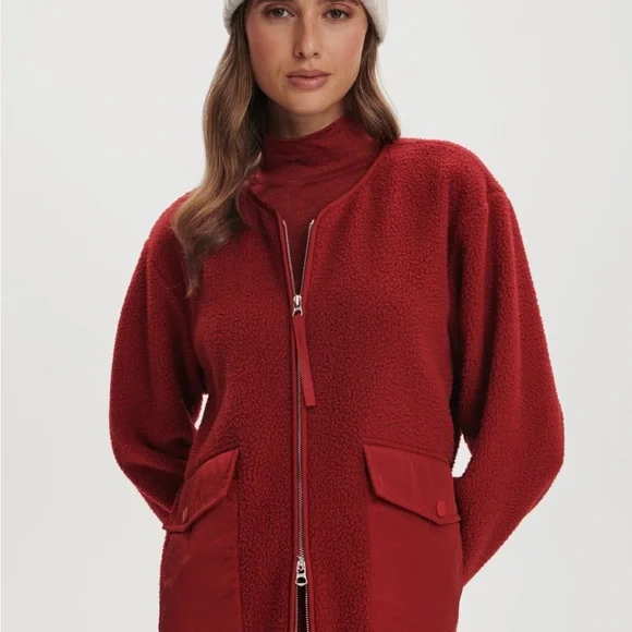 Varley Women's Marina Fleece in Red Dahlia NWT